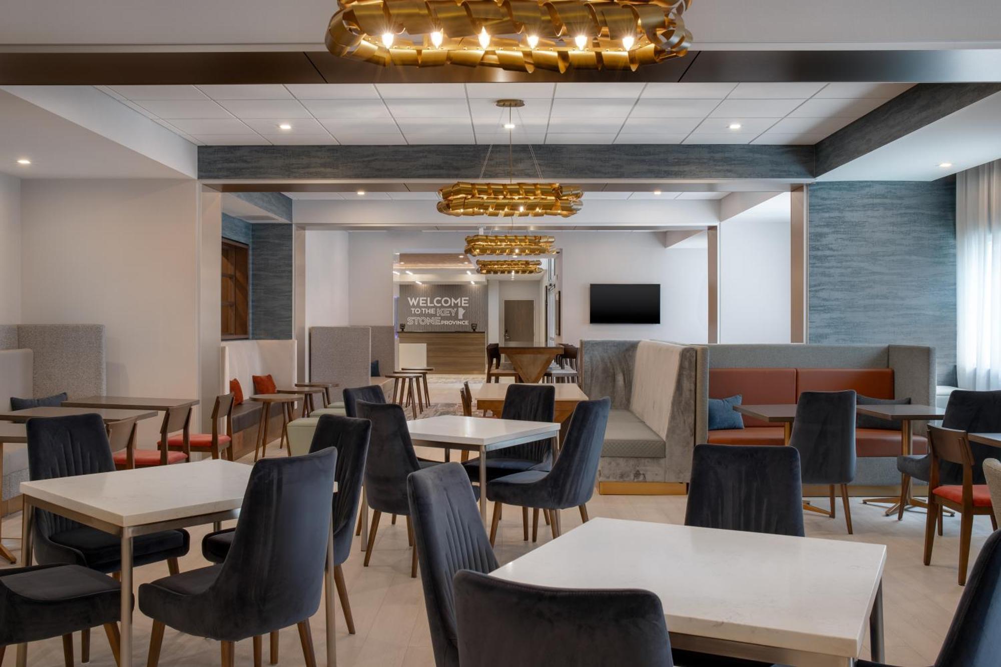 Hampton Inn By Hilton Winnipeg Downtown Buitenkant foto