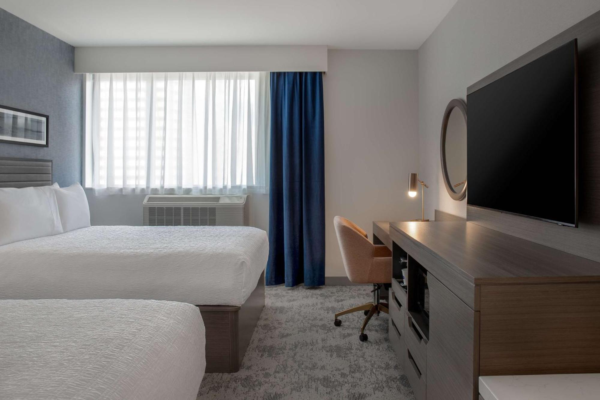Hampton Inn By Hilton Winnipeg Downtown Buitenkant foto