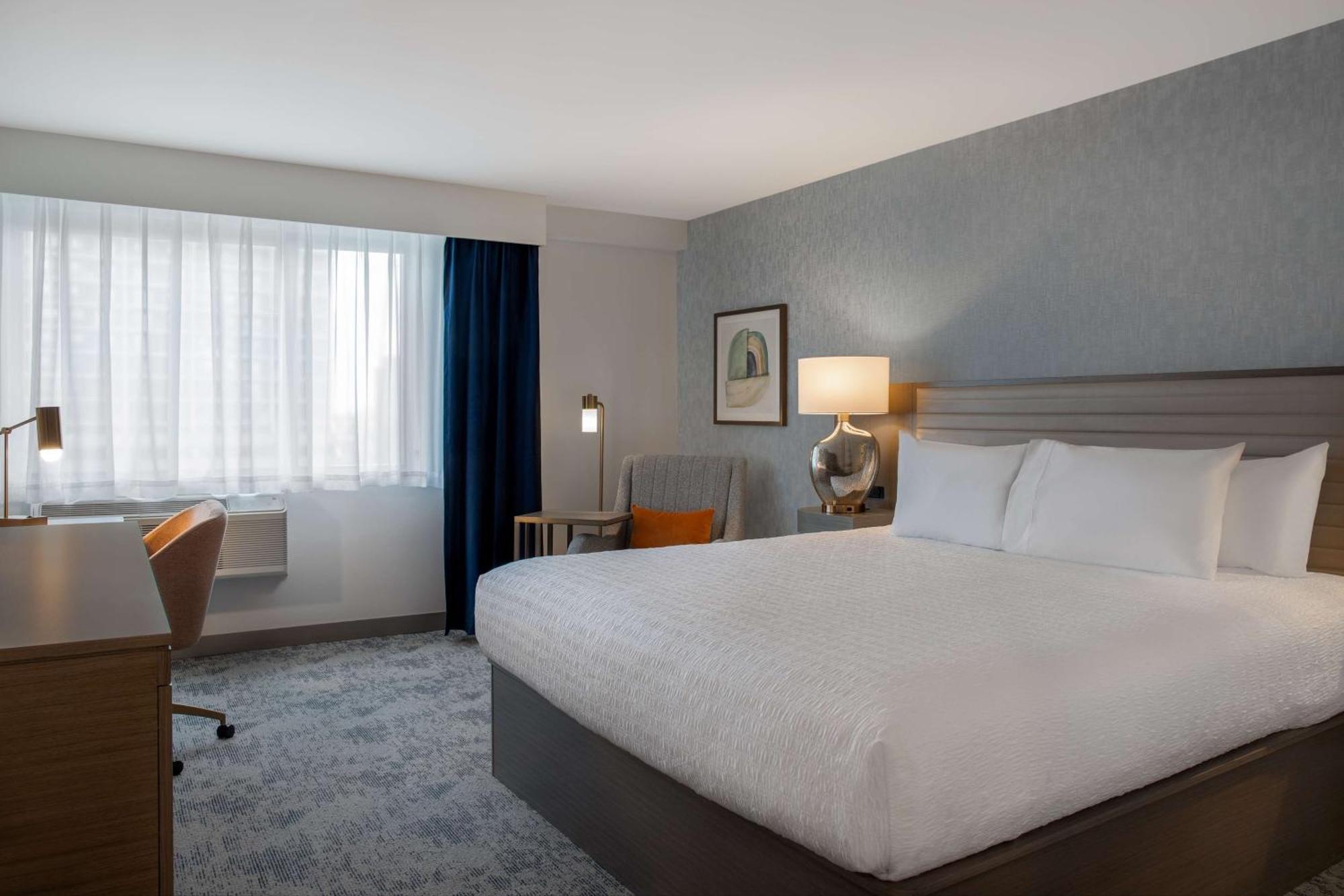 Hampton Inn By Hilton Winnipeg Downtown Buitenkant foto